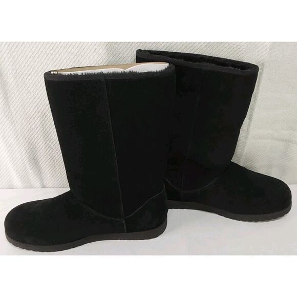 Universal Thread Size 11 Black Suede Leather Upper With Faux Fur Lining - Picture 1 of 6